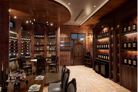Showroom rượu