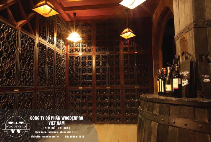 nhà hàng hầm rượu